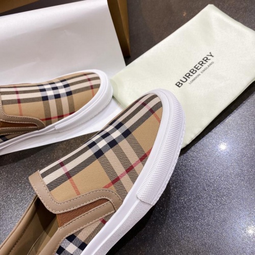 Replica Burberry Casual Shoes For Women #783606 $89.00 USD for Wholesale