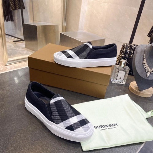 Replica Burberry Casual Shoes For Women #783610 $89.00 USD for Wholesale