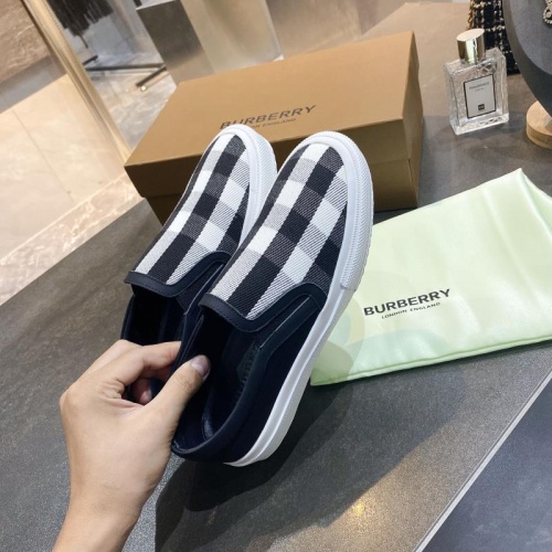 Replica Burberry Casual Shoes For Women #783628 $89.00 USD for Wholesale