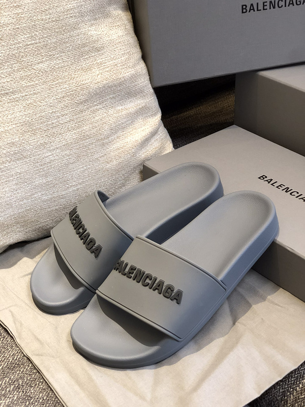new balenciaga slippers