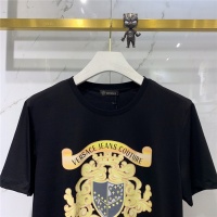 $41.00 USD Versace T-Shirts Short Sleeved For Men #778488
