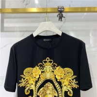 $41.00 USD Versace T-Shirts Short Sleeved For Men #778490