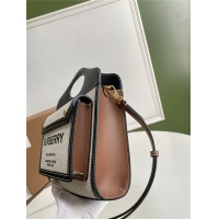 $99.00 USD Burberry AAA Quality Messenger Bags For Women #780632