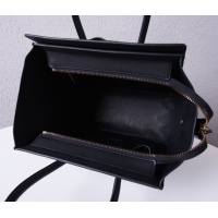 $176.00 USD Celine AAA Quality Handbags For Women #781574