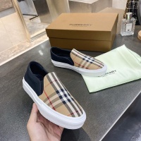 $93.00 USD Burberry Casual Shoes For Men #783611