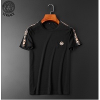 $64.00 USD Versace Tracksuits Short Sleeved For Men #784060