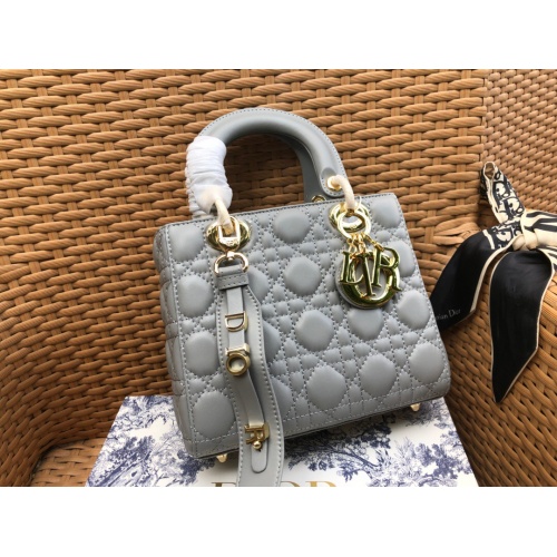 Christian Dior AAA Handbags #785102 $102.00 USD, Wholesale Replica Christian Dior AAA Quality Handbags