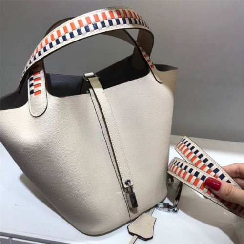 Replica Hermes AAA Quality Handbags For Women #785921 $106.00 USD for Wholesale
