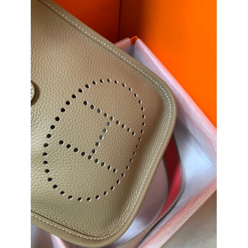 Replica Hermes AAA Quality Messenger Bags For Women #790038 $115.00 USD for Wholesale