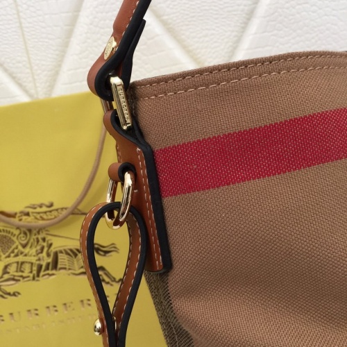Replica Burberry AAA Handbags #791531 $92.00 USD for Wholesale