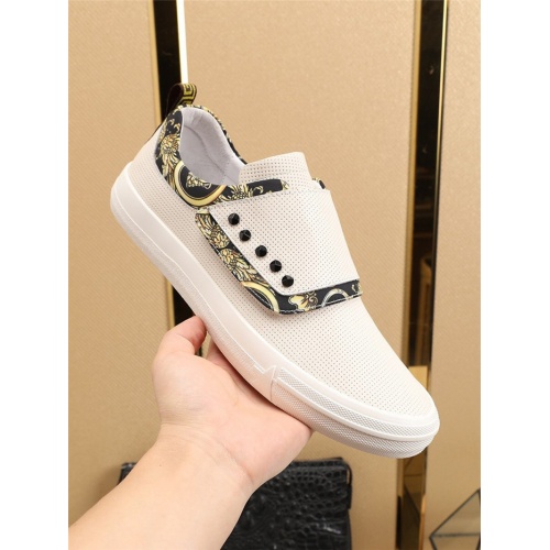 Replica Versace Casual Shoes For Men #792254 $76.00 USD for Wholesale