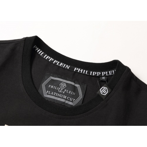 Replica Philipp Plein PP T-Shirts Long Sleeved For Men #792333 $32.00 USD for Wholesale
