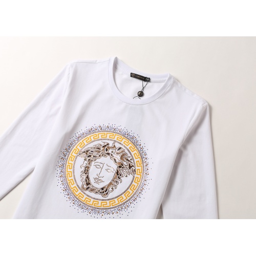 Replica Versace T-Shirts Long Sleeved For Men #792339 $32.00 USD for Wholesale