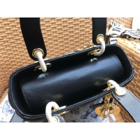 $102.00 USD Christian Dior AAA Handbags #785098