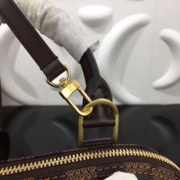 $133.00 USD Louis Vuitton LV AAA Quality Messenger Bags For Women #785147