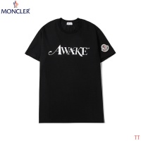 $27.00 USD Moncler T-Shirts Short Sleeved For Men #786982