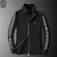 $98.00 USD Versace Tracksuits Long Sleeved For Men #789400