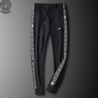 $98.00 USD Versace Tracksuits Long Sleeved For Men #789400