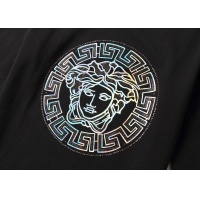 $32.00 USD Versace T-Shirts Long Sleeved For Men #792337