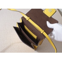 $92.00 USD Fendi AAA Quality Messenger Bags For Women #792472