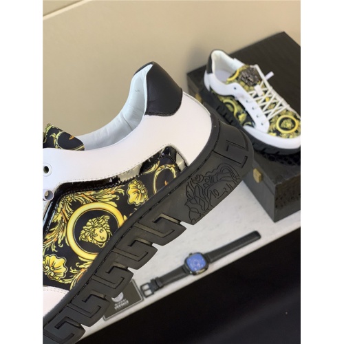 Replica Versace Casual Shoes For Men #795026 $76.00 USD for Wholesale