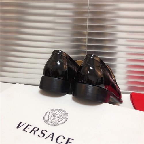 Replica Versace Casual Shoes For Men #795029 $82.00 USD for Wholesale