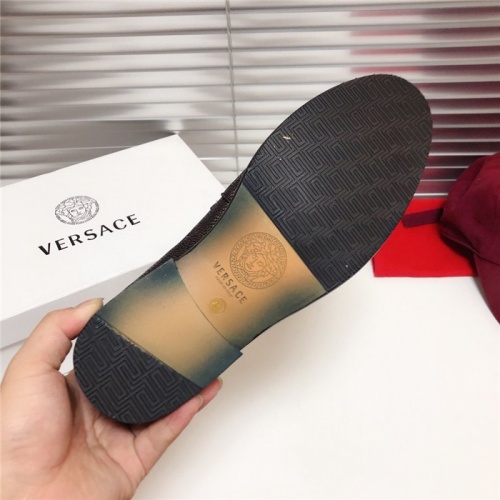 Replica Versace Casual Shoes For Men #795030 $82.00 USD for Wholesale
