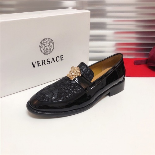 Replica Versace Casual Shoes For Men #795152 $82.00 USD for Wholesale