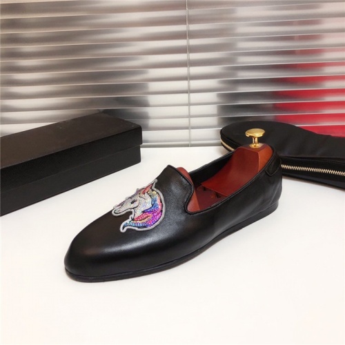 Replica Versace Casual Shoes For Men #795157 $80.00 USD for Wholesale
