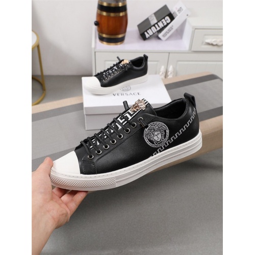 Replica Versace Casual Shoes For Men #795375 $76.00 USD for Wholesale
