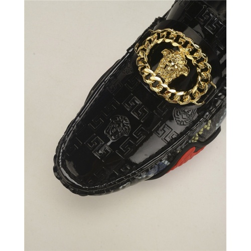 Replica Versace Casual Shoes For Men #796642 $72.00 USD for Wholesale
