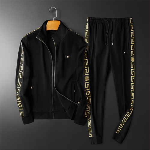 Versace Tracksuits Long Sleeved For Men #798534
