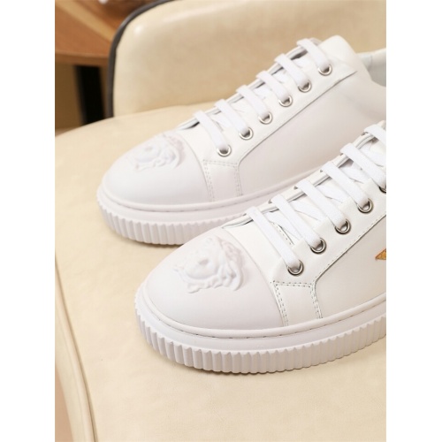 Replica Versace Casual Shoes For Men #798673 $72.00 USD for Wholesale