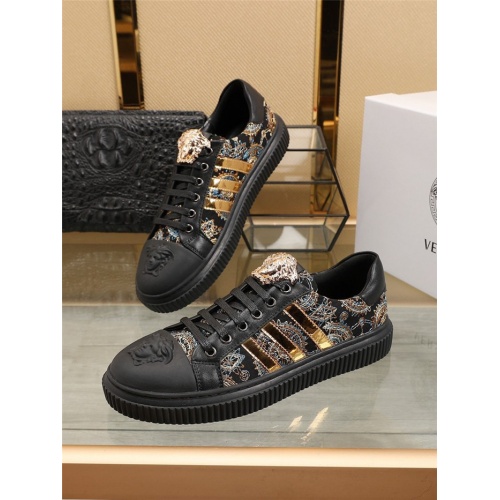 Versace Casual Shoes For Men #798725 $76.00 USD, Wholesale Replica Versace Casual Shoes