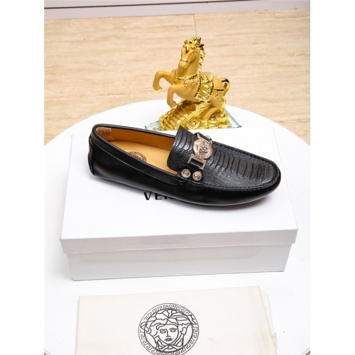 Replica Versace Casual Shoes For Men #798928 $68.00 USD for Wholesale
