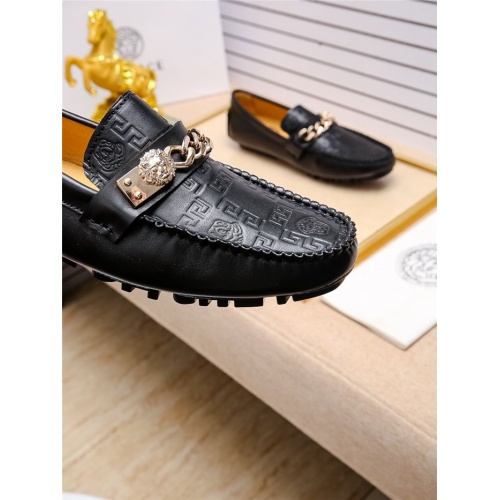 Replica Versace Casual Shoes For Men #798929 $68.00 USD for Wholesale