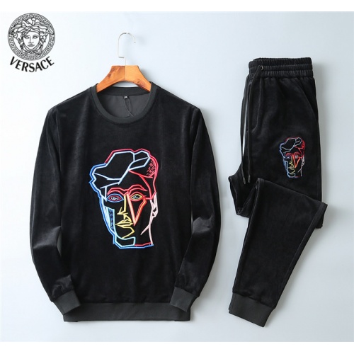 Versace Tracksuits Long Sleeved For Men #799831 $98.00 USD, Wholesale Replica Versace Tracksuits