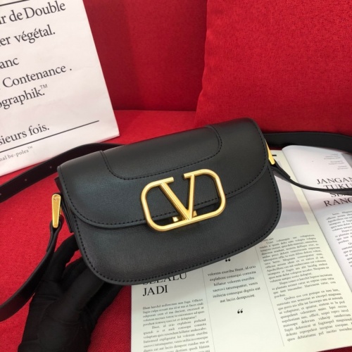 Valentino AAA Quality Messenger Bags For Women #799870 $113.00 USD, Wholesale Replica Valentino AAA Quality Messenger Bags