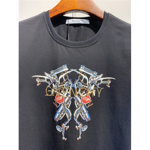 Replica Givenchy T-Shirts Short Sleeved For Men #800019 $26.00 USD for Wholesale