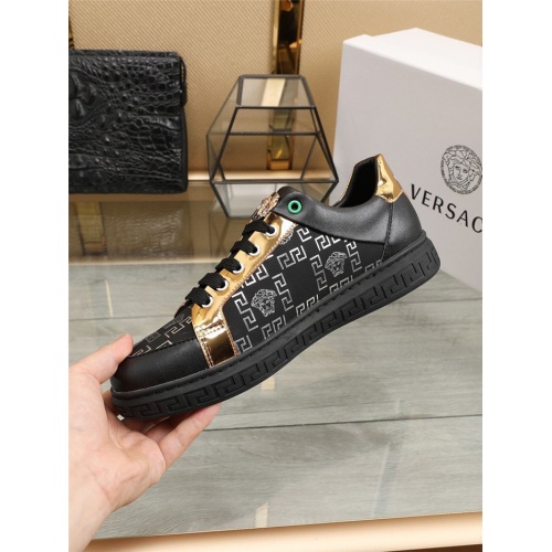 Replica Versace Casual Shoes For Men #800058 $76.00 USD for Wholesale