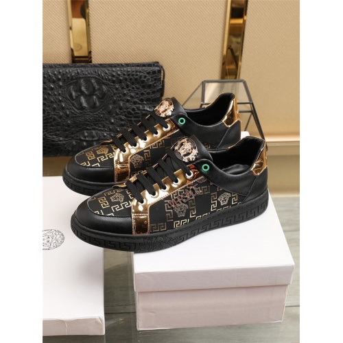 Replica Versace Casual Shoes For Men #800059 $76.00 USD for Wholesale