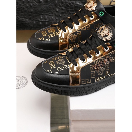 Replica Versace Casual Shoes For Men #800059 $76.00 USD for Wholesale