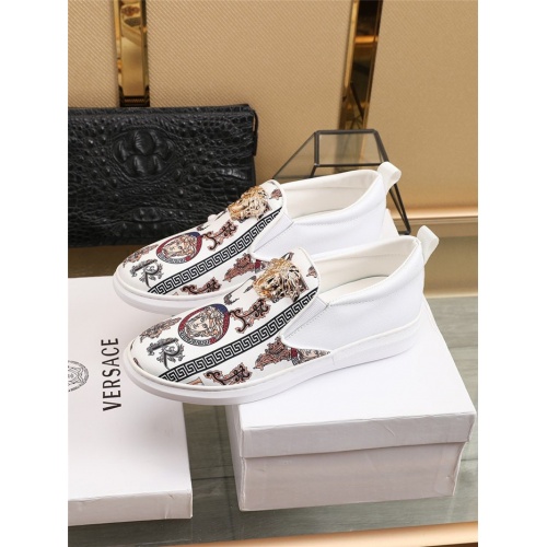 Replica Versace Casual Shoes For Men #801759 $76.00 USD for Wholesale