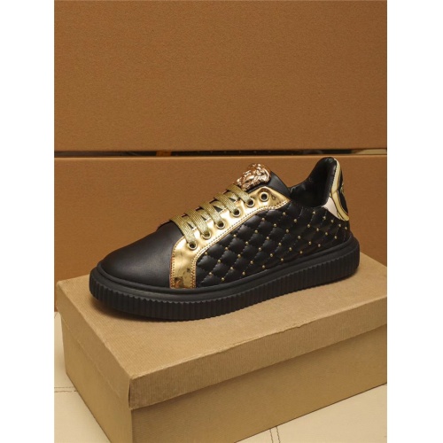 Replica Versace Casual Shoes For Men #802751 $68.00 USD for Wholesale