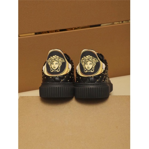 Replica Versace Casual Shoes For Men #802751 $68.00 USD for Wholesale