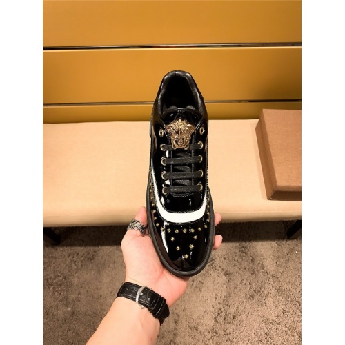 Replica Versace Casual Shoes For Men #802758 $72.00 USD for Wholesale