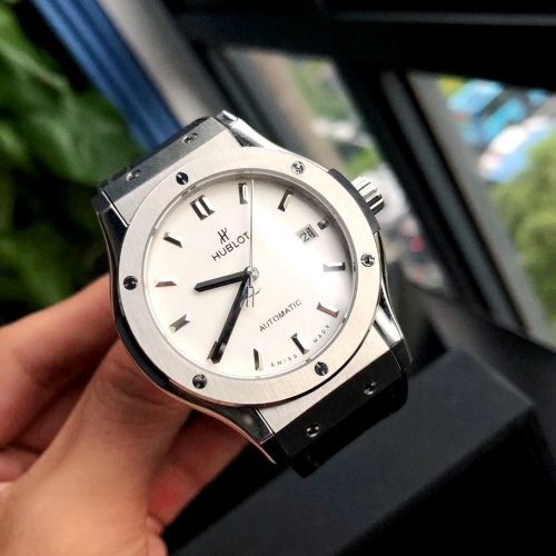 HUBLOT AAA Quality Watches For Men #802856
