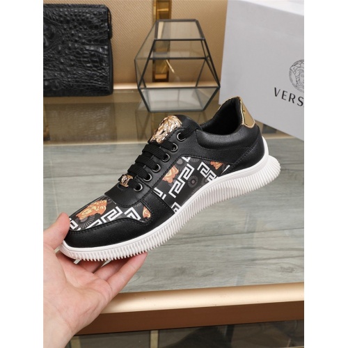 Replica Versace Casual Shoes For Men #804038 $76.00 USD for Wholesale