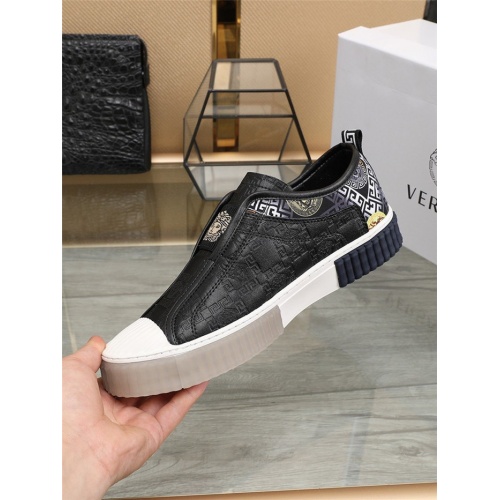 Replica Versace Casual Shoes For Men #804040 $80.00 USD for Wholesale