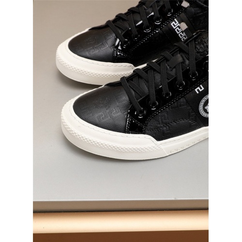 Replica Versace Casual Shoes For Men #804064 $80.00 USD for Wholesale